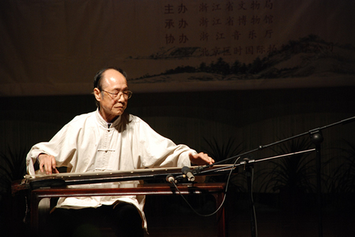 吴钊.jpg